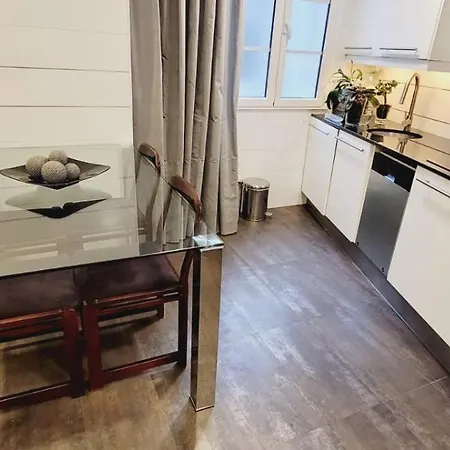 Premium Penthouse For 4 Adults In The Heart Of The *