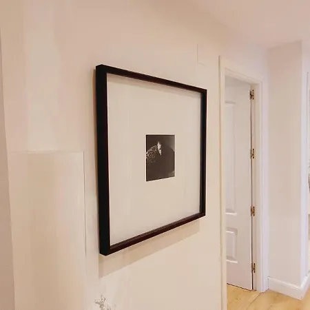 Premium Penthouse For 4 Adults In The Heart Of The Daire