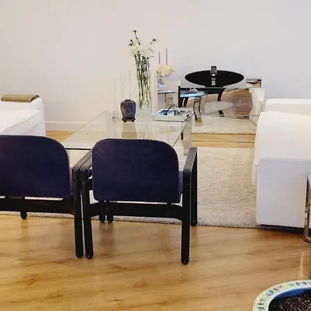 Premium Penthouse For 4 Adults In The Heart Of The Daire Oviedo