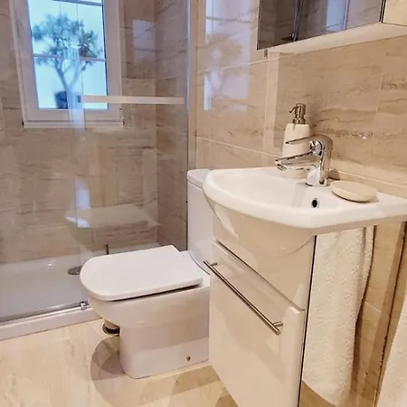 Premium Penthouse For 4 Adults In The Heart Of The Oviedo