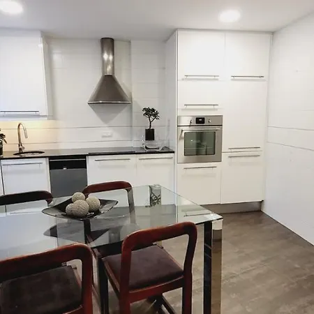 Premium Penthouse For 4 Adults In The Heart Of The Oviedo